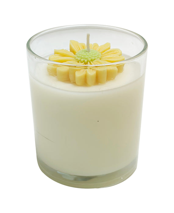 Spring Daisy Candle