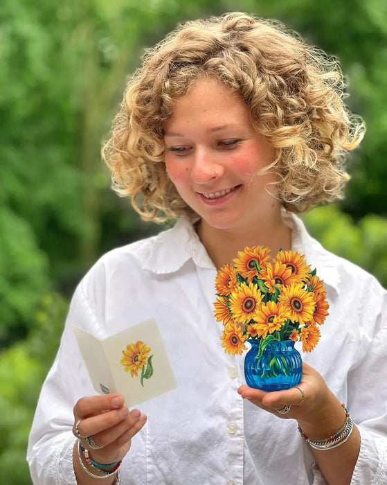7424_Mini-Sunflowers_Envelope-flowers