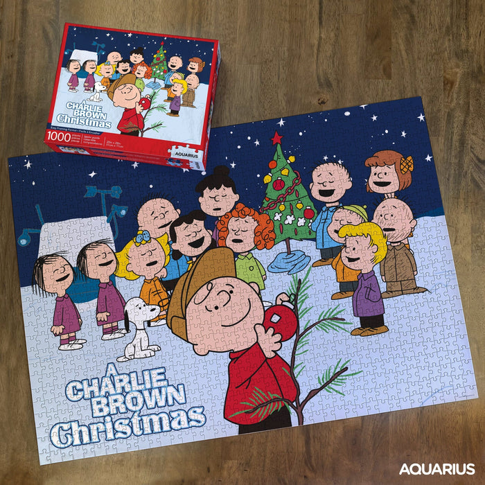 Peanuts® Charlie Brown Christmas 1000 Piece Jigsaw Puzzle