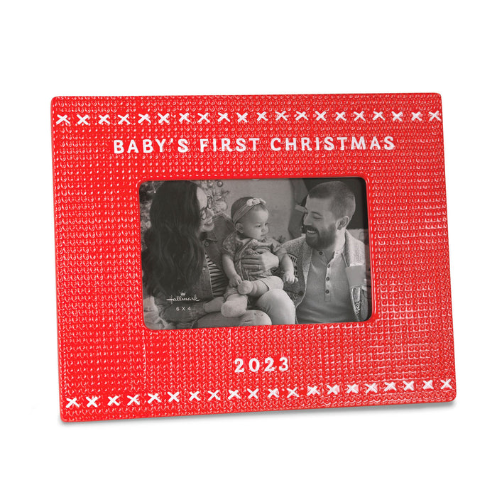 https://trudyshallmark.com/cdn/shop/files/Babys-First-Christmas-2023-Dated-Red-Picture-Frame_1CBY2028_01_700x700.jpg?v=1699715283