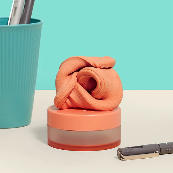 Clementine Blur Focus Putty 