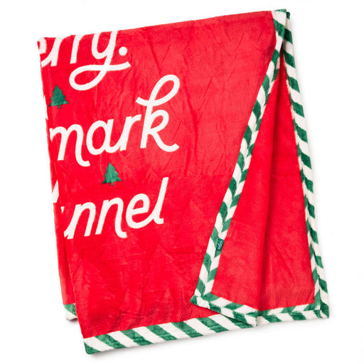 Comfy-Cozy-Merry-Hallmark-Channel-Plush-Blanket_1XKT9090_01