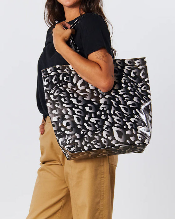 Consuela Rox Grab N Go Basic Bag