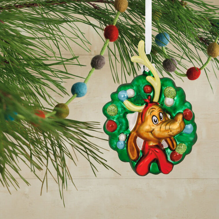 Grinch-Max-the-Dog-in-Wreath-Christmas-Ornament_3HCM5864_02_e30dd4b9-adfa-483b-a09e-c613ead746c0