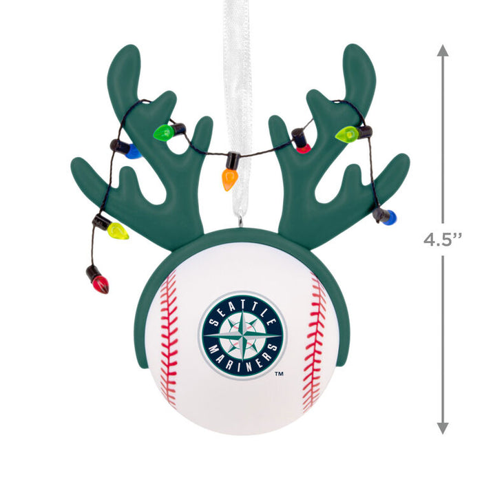 Mariners-Reindeer-Baseball-Christmas-Ornament_1OSL2714_04_8a4924ff-9f3e-4a34-9f27-ae520b3bd53e