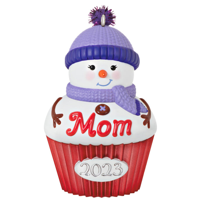 Mom Cupcake 2023 Ornament