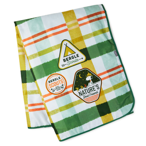Peanuts® Beagle Scouts Picnic Blanket With Bag