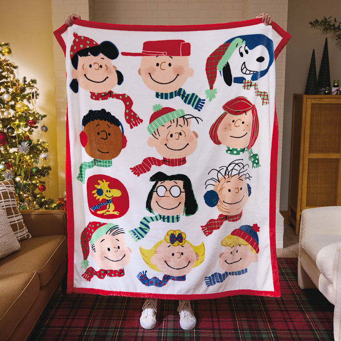 Peanuts® Gang Portraits Holiday Throw Blanket