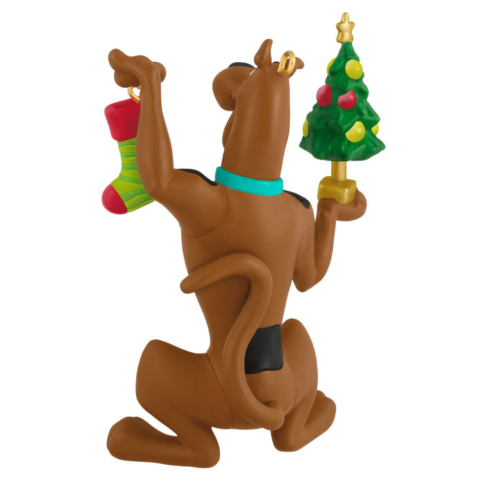 Scooby-Doo™ Festive Scooby 2025 Ornament