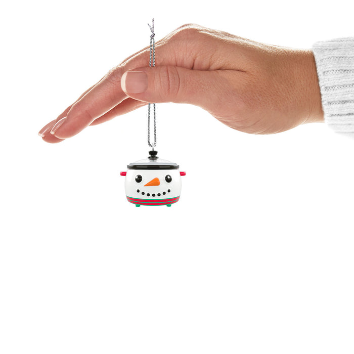 Mini Christmas Cooker 2025 Ornament, 1"