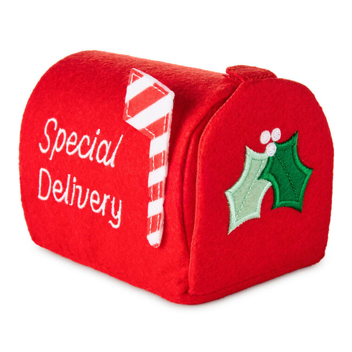 Red-Felt-Mailbox-Gift-Card-Holder_1KCX3043_01