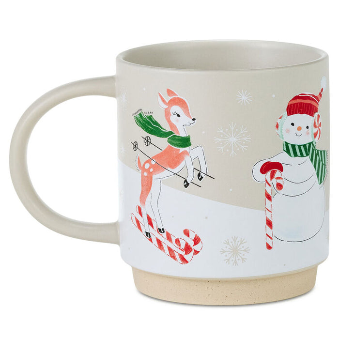Santa-Reindeer-Penguin-Skiing-Mug_1XKT9081_02