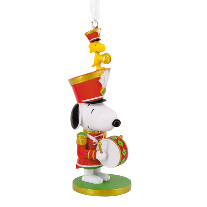 Snoopy-Nutcracker-Christmas-Ornament_3HCM4688_01_1