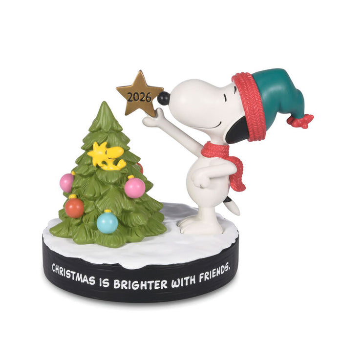 Snoopy-Putting-Star-on-Tree-Figurine_1XKT9028_01
