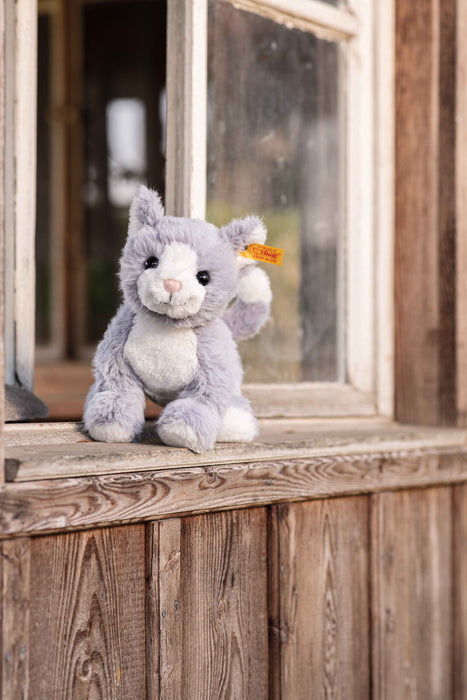 Steiff Cassie Cat Plush, 10"